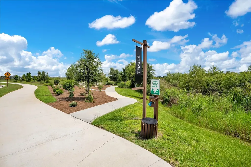 3504 Crescent Peak Way Plant City FL 33565