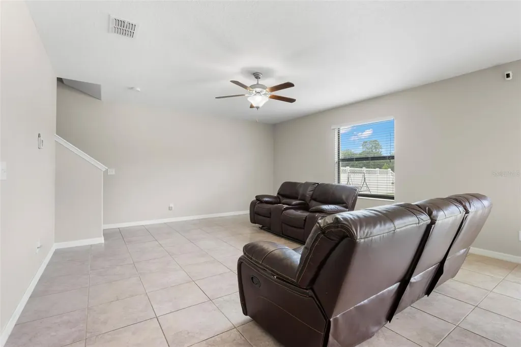 36101 Stable Wilk Avenue Zephyrhills FL 33541