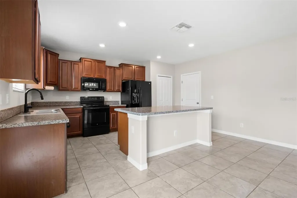 36101 Stable Wilk Avenue Zephyrhills FL 33541