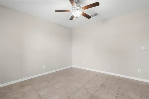 36101 Stable Wilk Avenue Zephyrhills FL 33541
