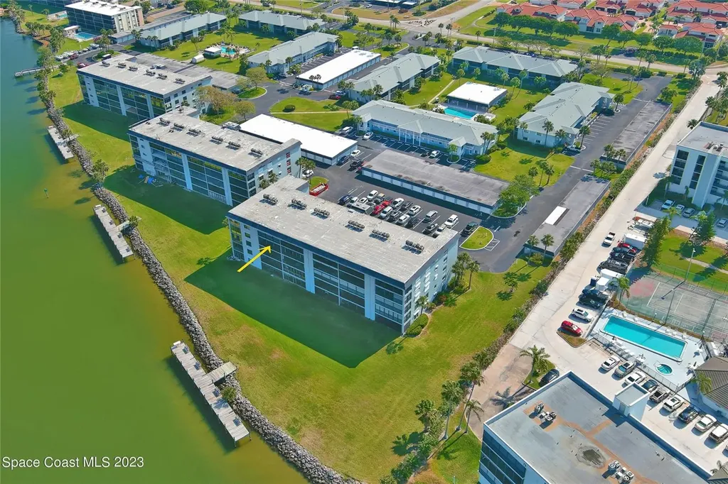 3799 S Banana River Boulevard Cocoa Beach FL 32931