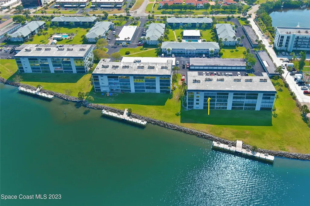 3799 S Banana River Boulevard Cocoa Beach FL 32931