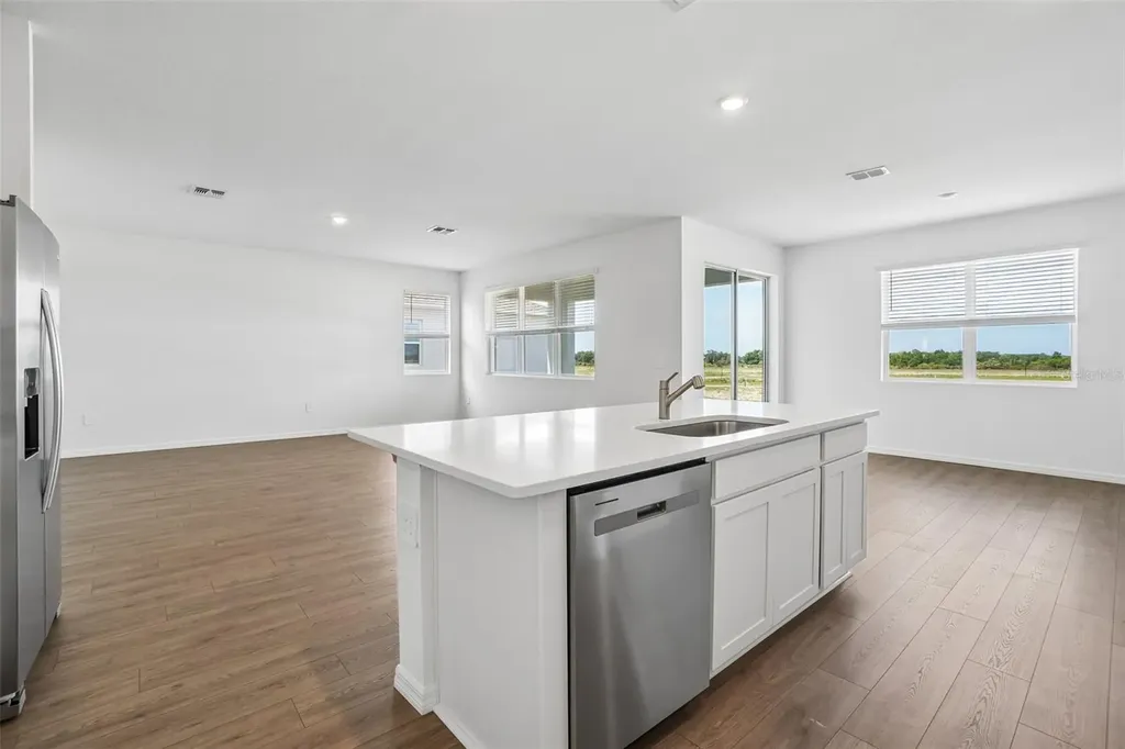 4660 Barberry Avenue Lakeland FL 33811