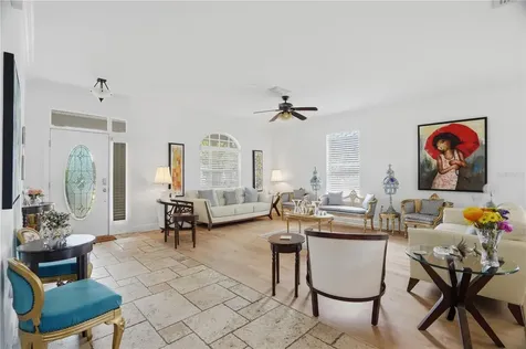 3610 W Euclid Avenue Tampa FL 33629