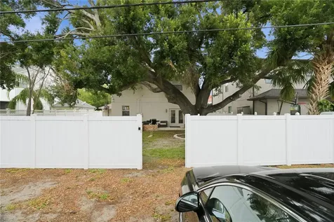 3610 W Euclid Avenue Tampa FL 33629