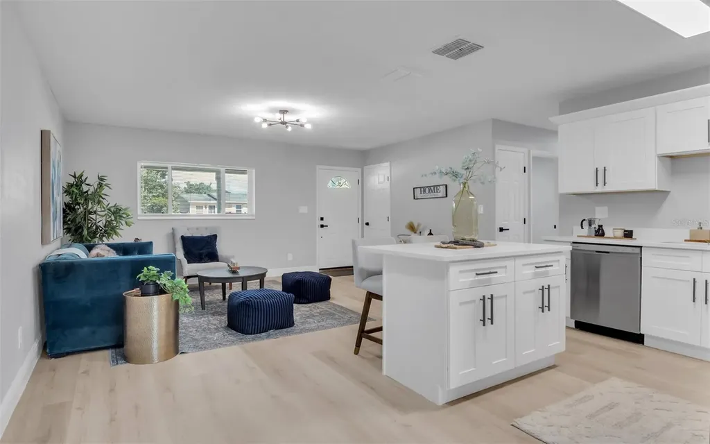 313 Beverly Boulevard Brandon FL 33511