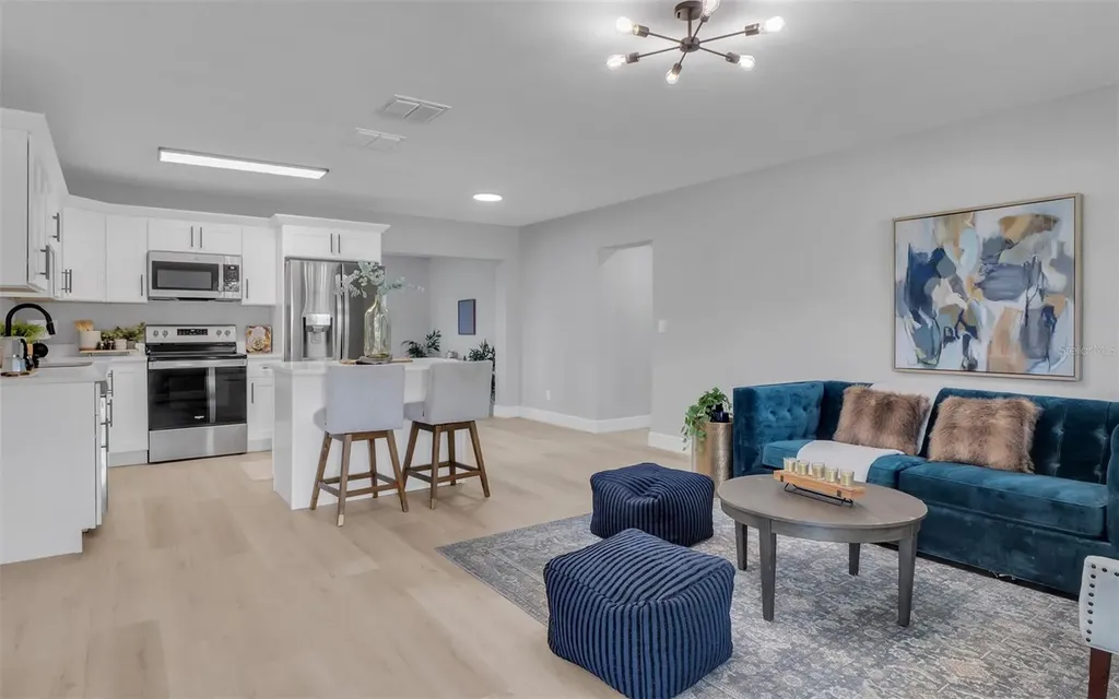 313 Beverly Boulevard Brandon FL 33511