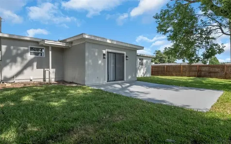 313 Beverly Boulevard Brandon FL 33511