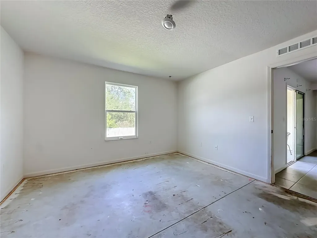 8650 W Lake George W Circle W Macclenny FL 32063