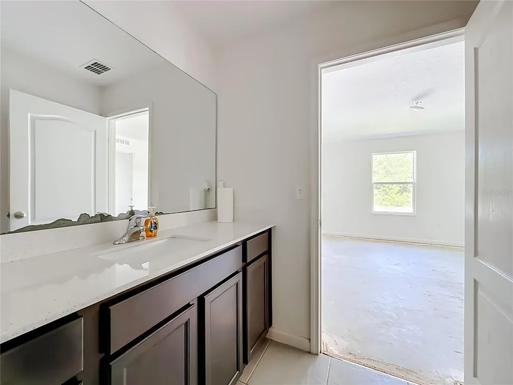 8650 W Lake George W Circle W Macclenny FL 32063