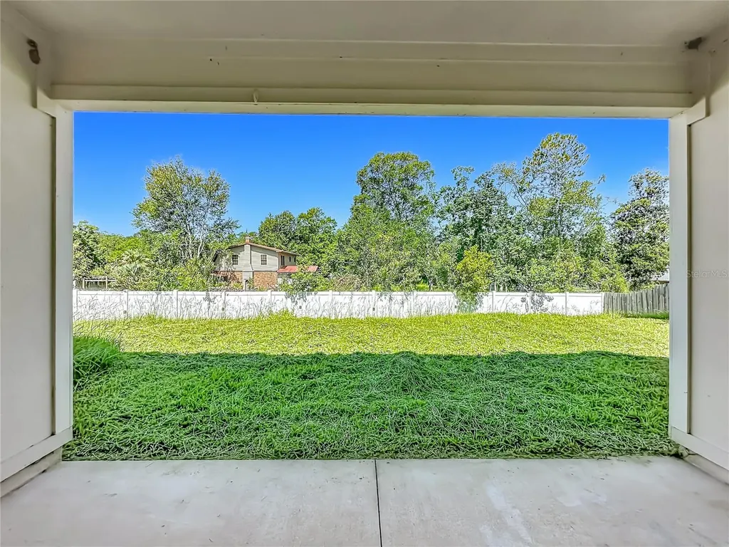 8650 W Lake George W Circle W Macclenny FL 32063