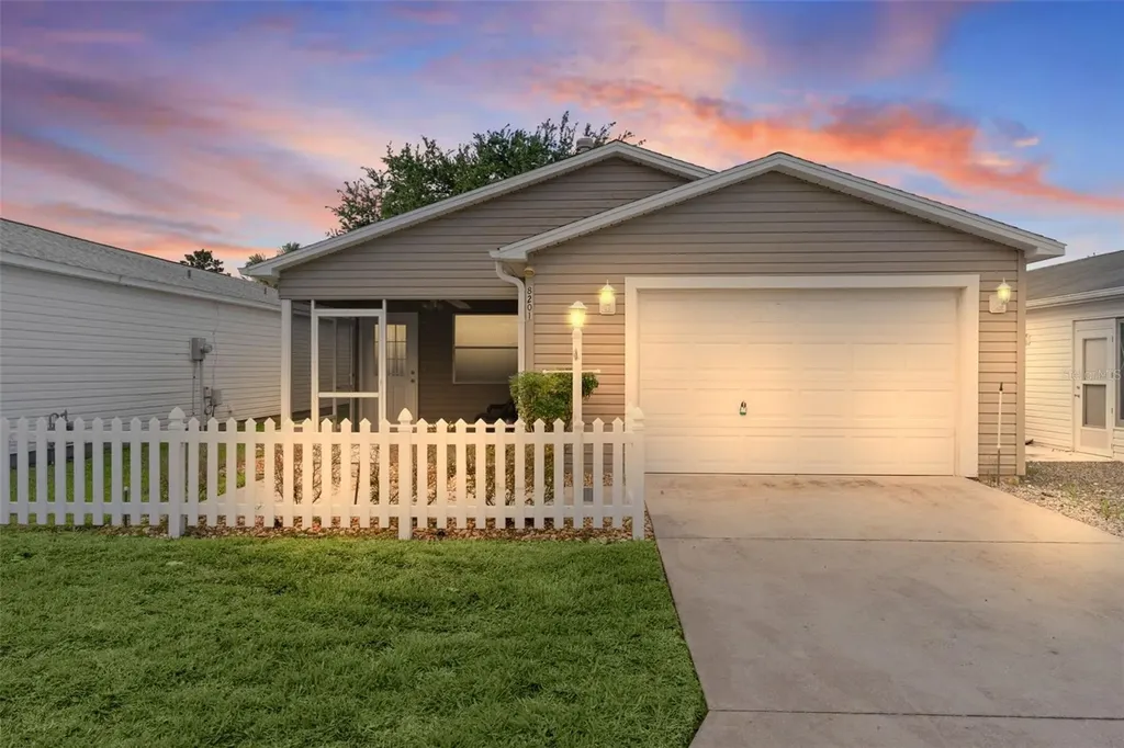 8201 SE 169th Palownia Loop The Villages FL 32162