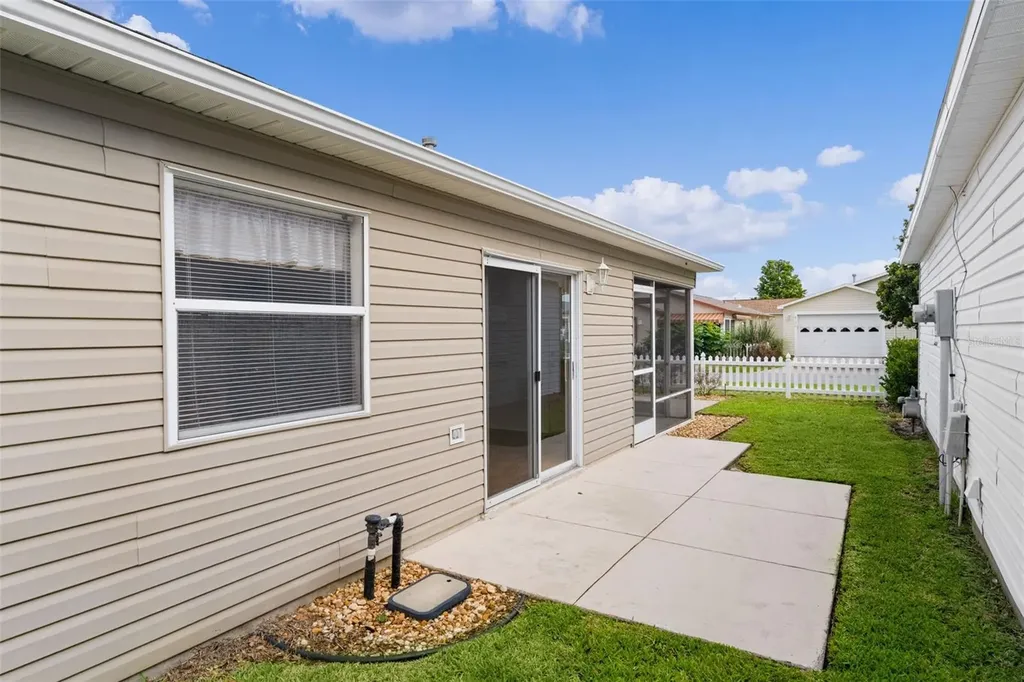 8201 SE 169th Palownia Loop The Villages FL 32162