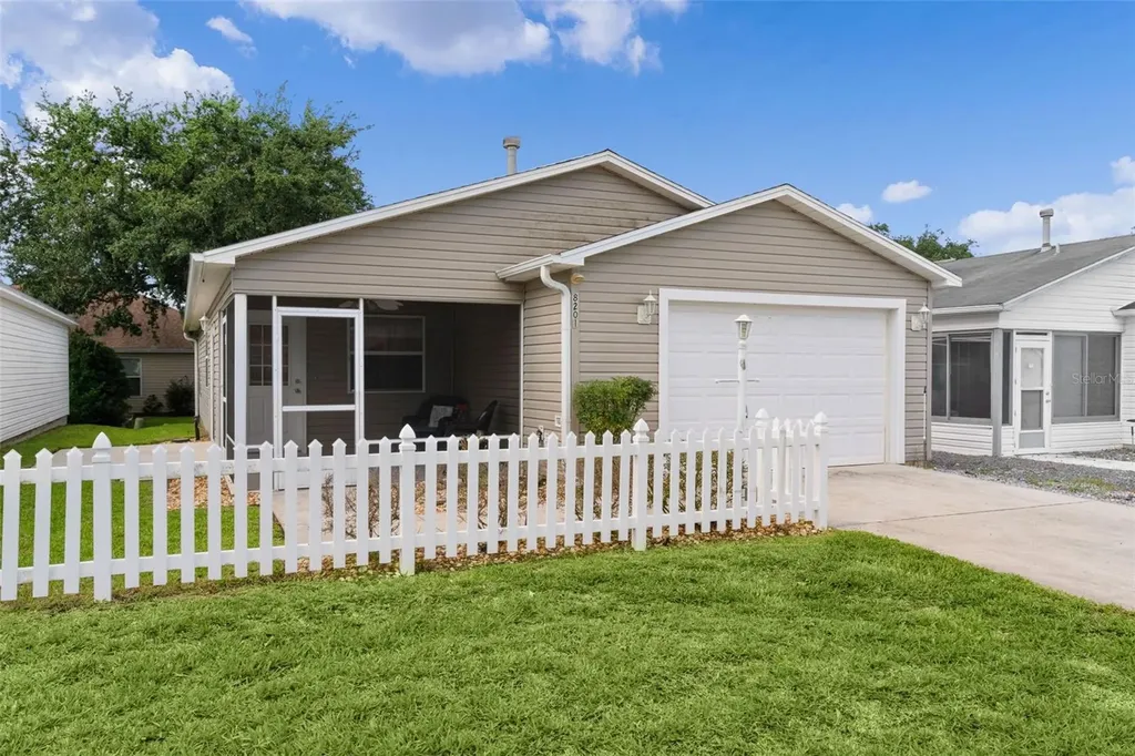 8201 SE 169th Palownia Loop The Villages FL 32162