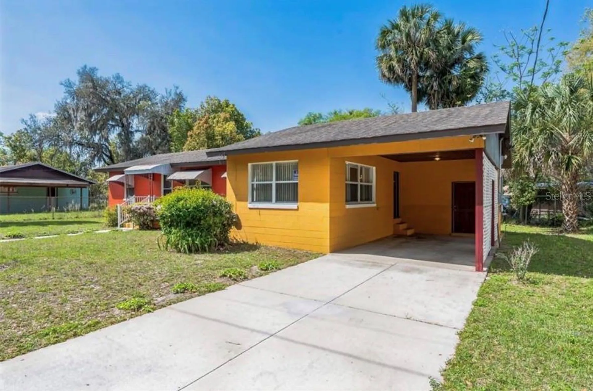 612 Kensington Street Eustis FL 32726