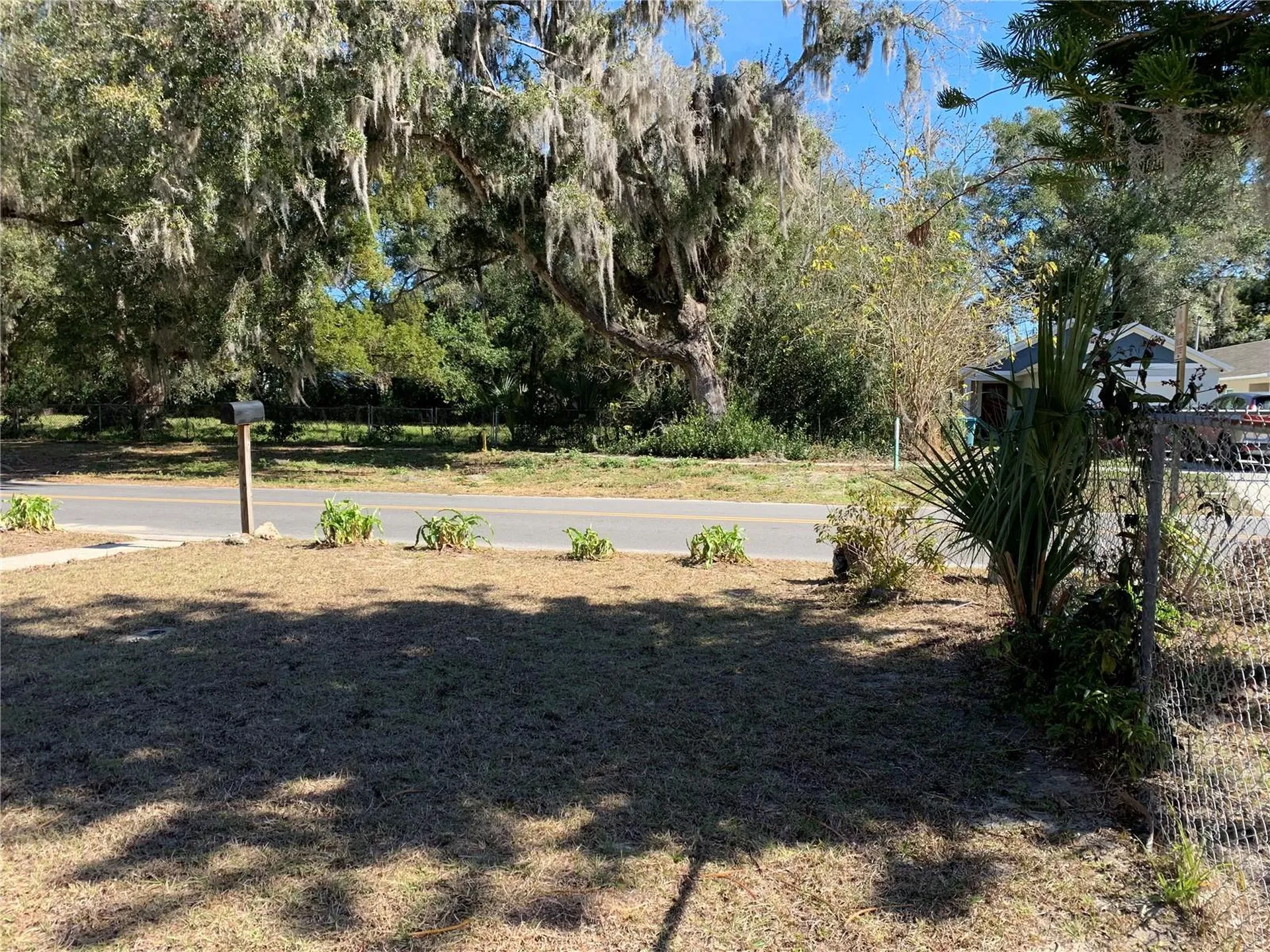 612 Kensington Street Eustis FL 32726