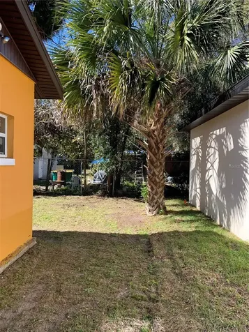 612 Kensington Street Eustis FL 32726