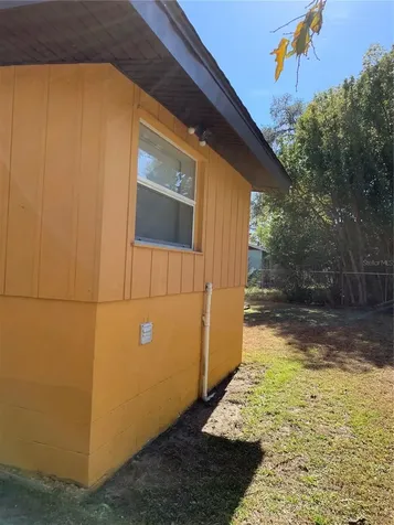 612 Kensington Street Eustis FL 32726