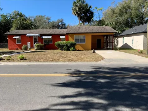 612 Kensington Street Eustis FL 32726