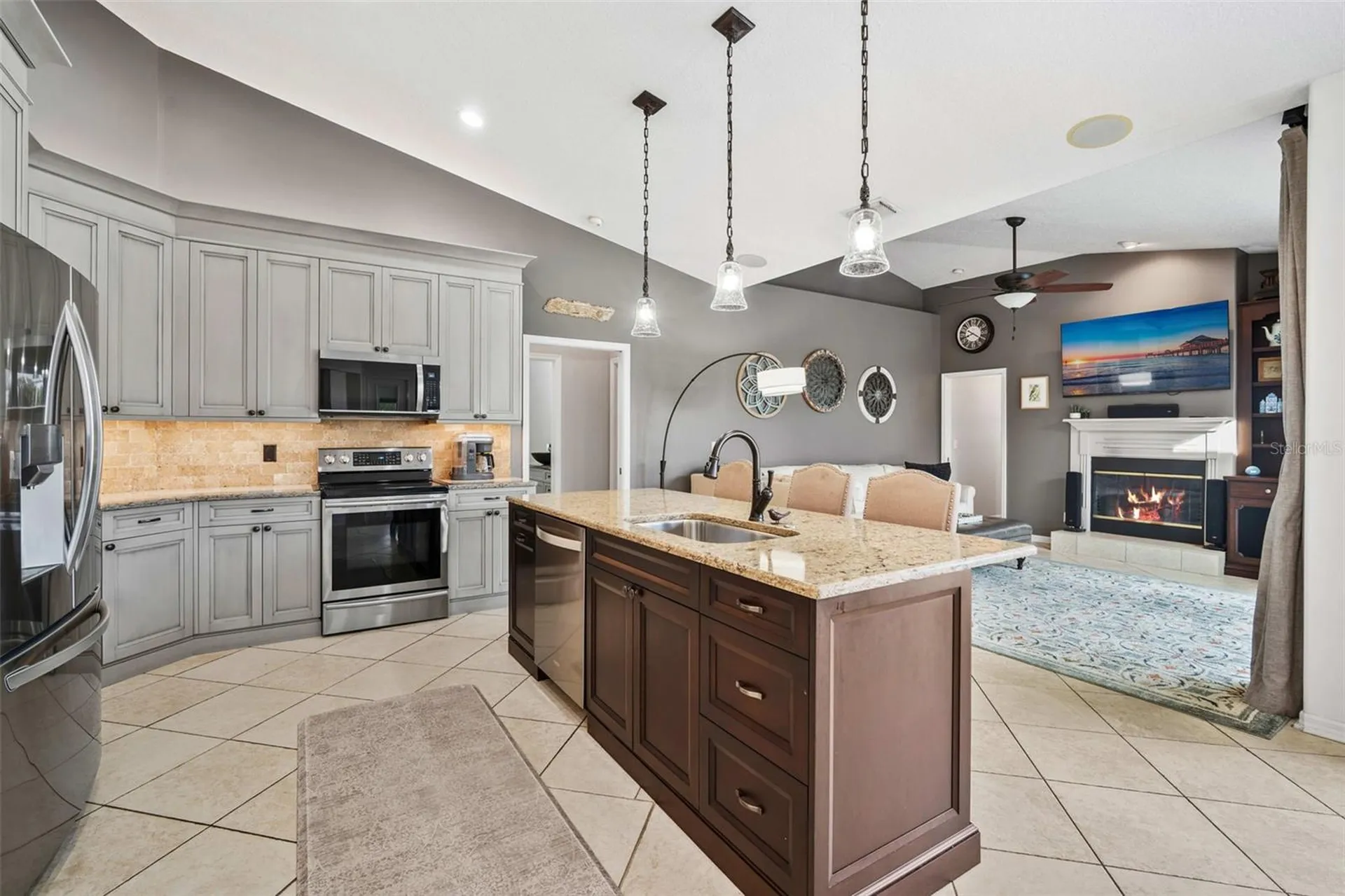 1739 Leichester Court Lutz FL 33549