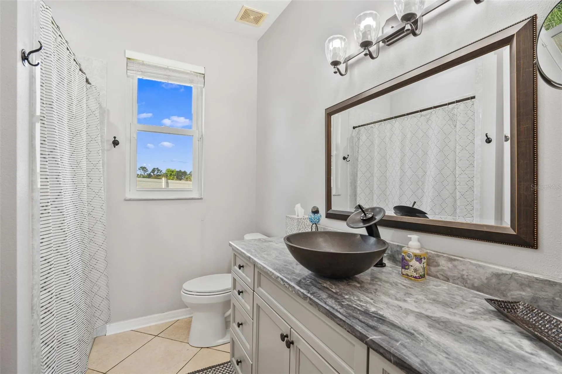 1739 Leichester Court Lutz FL 33549