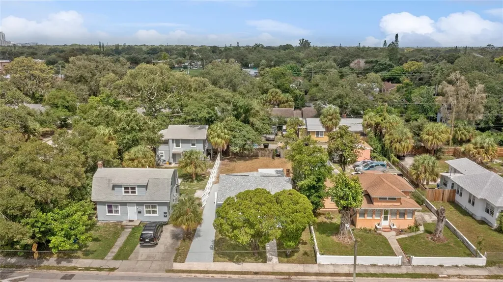 1922 23rd Street S St Petersburg FL 33712