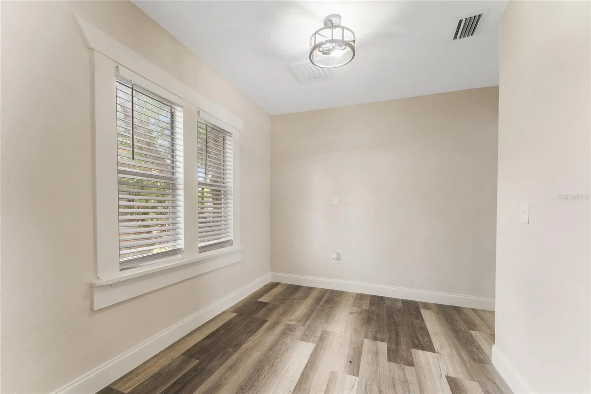 1922 23rd Street S St Petersburg FL 33712