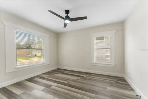 1922 23rd Street S St Petersburg FL 33712