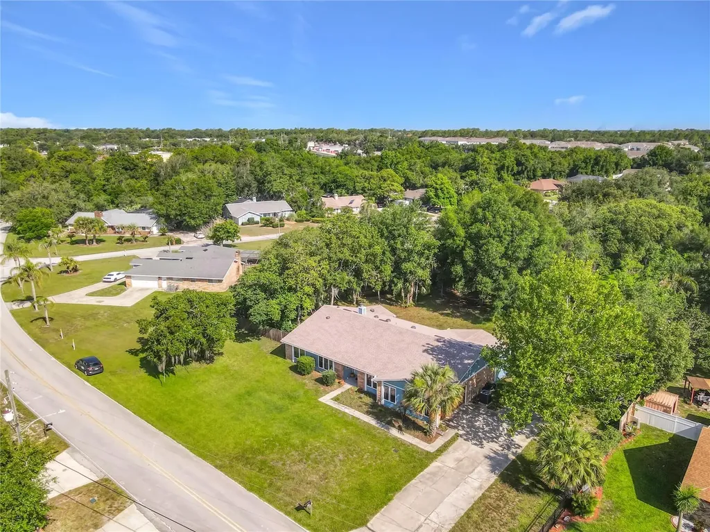 520 Summerhaven Drive Debary FL 32713