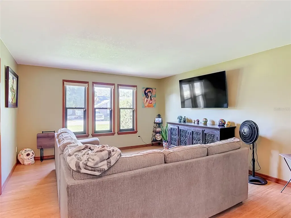 520 Summerhaven Drive Debary FL 32713