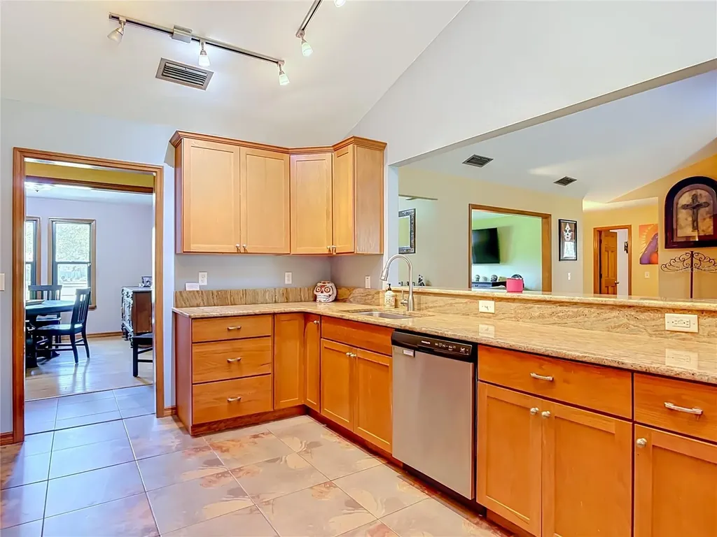 520 Summerhaven Drive Debary FL 32713