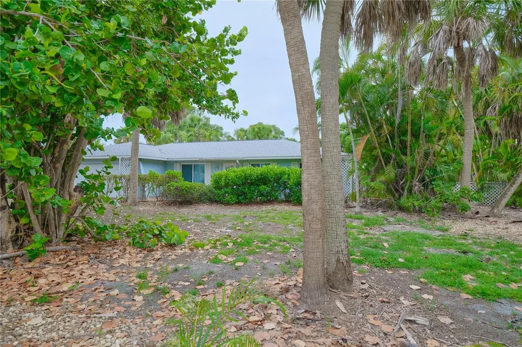 266 Ogden Street Sarasota FL 34242
