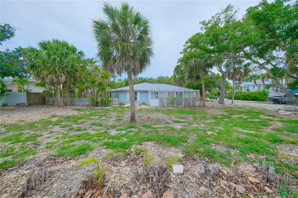 266 Ogden Street Sarasota FL 34242