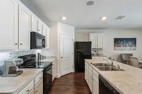 5946 Churchill Sq Way Groveland FL 34736