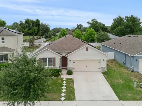 5946 Churchill Sq Way Groveland FL 34736