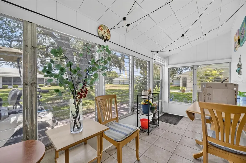 402 Dorchester Place Sun City Center FL 33573