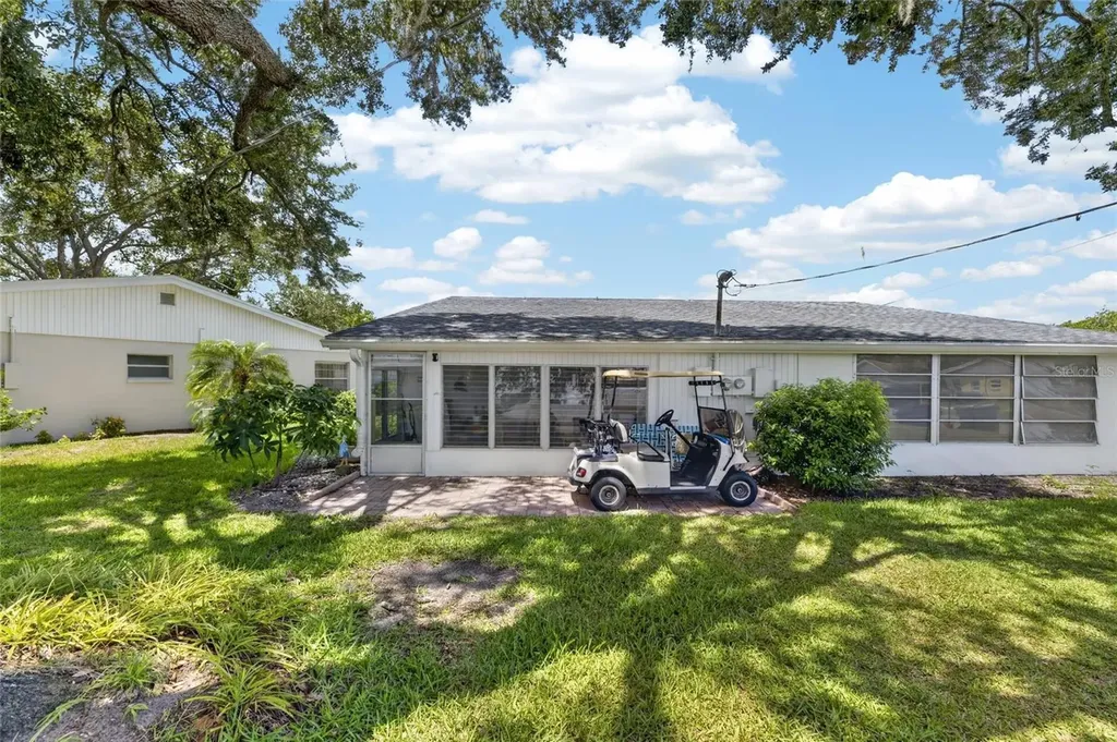 402 Dorchester Place Sun City Center FL 33573