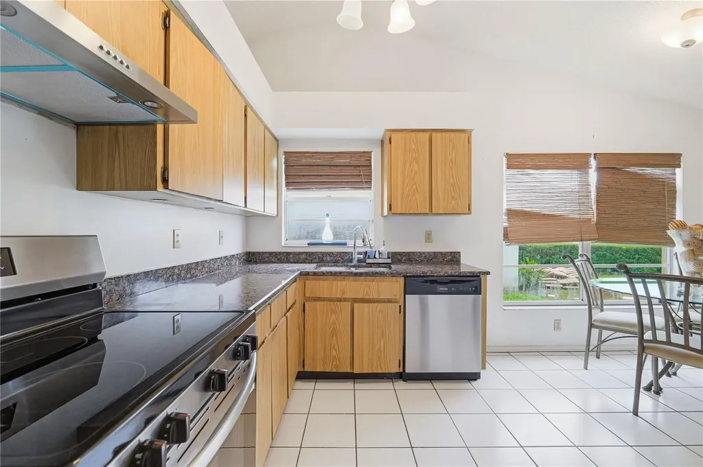 1723 Tarah Trace Drive Brandon FL 33510