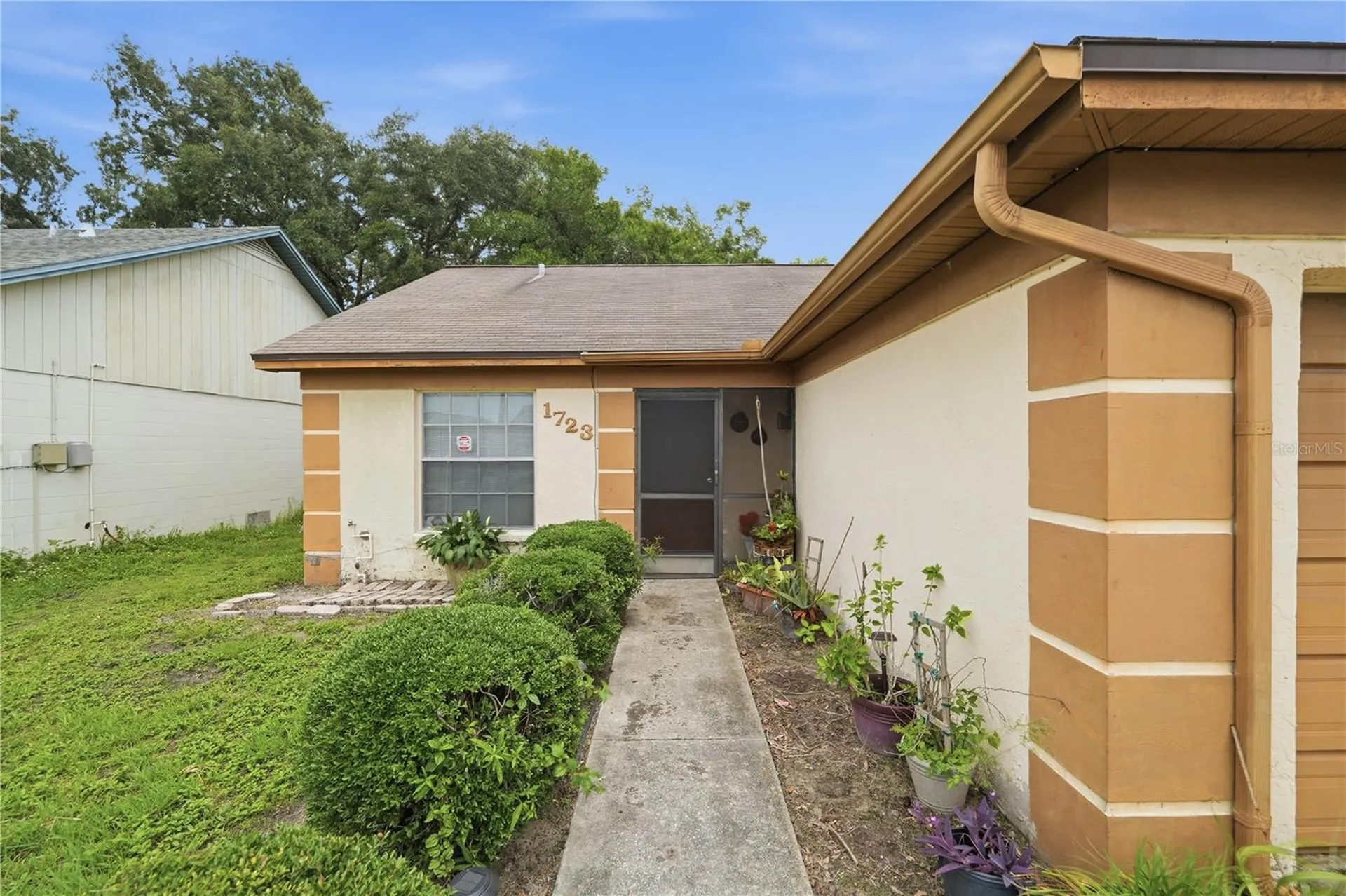 1723 Tarah Trace Drive Brandon FL 33510