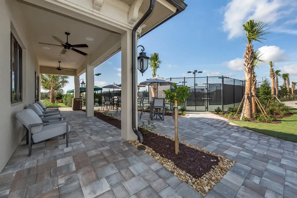 17637 Gawthrop Drive Bradenton FL 34211