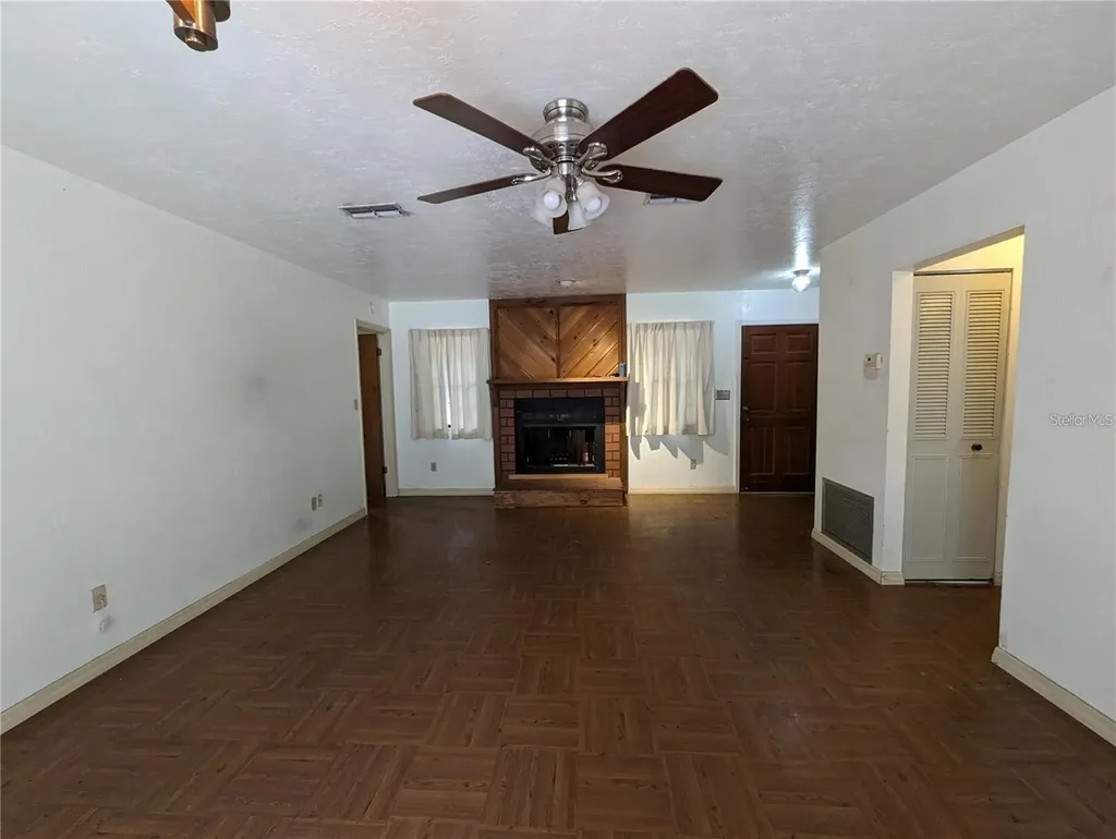 721 SW 127th Street Newberry FL 32669