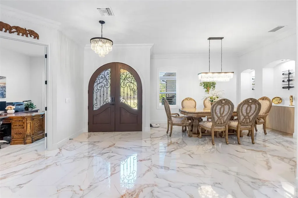 17117 Lakeshore Road Lutz FL 33558