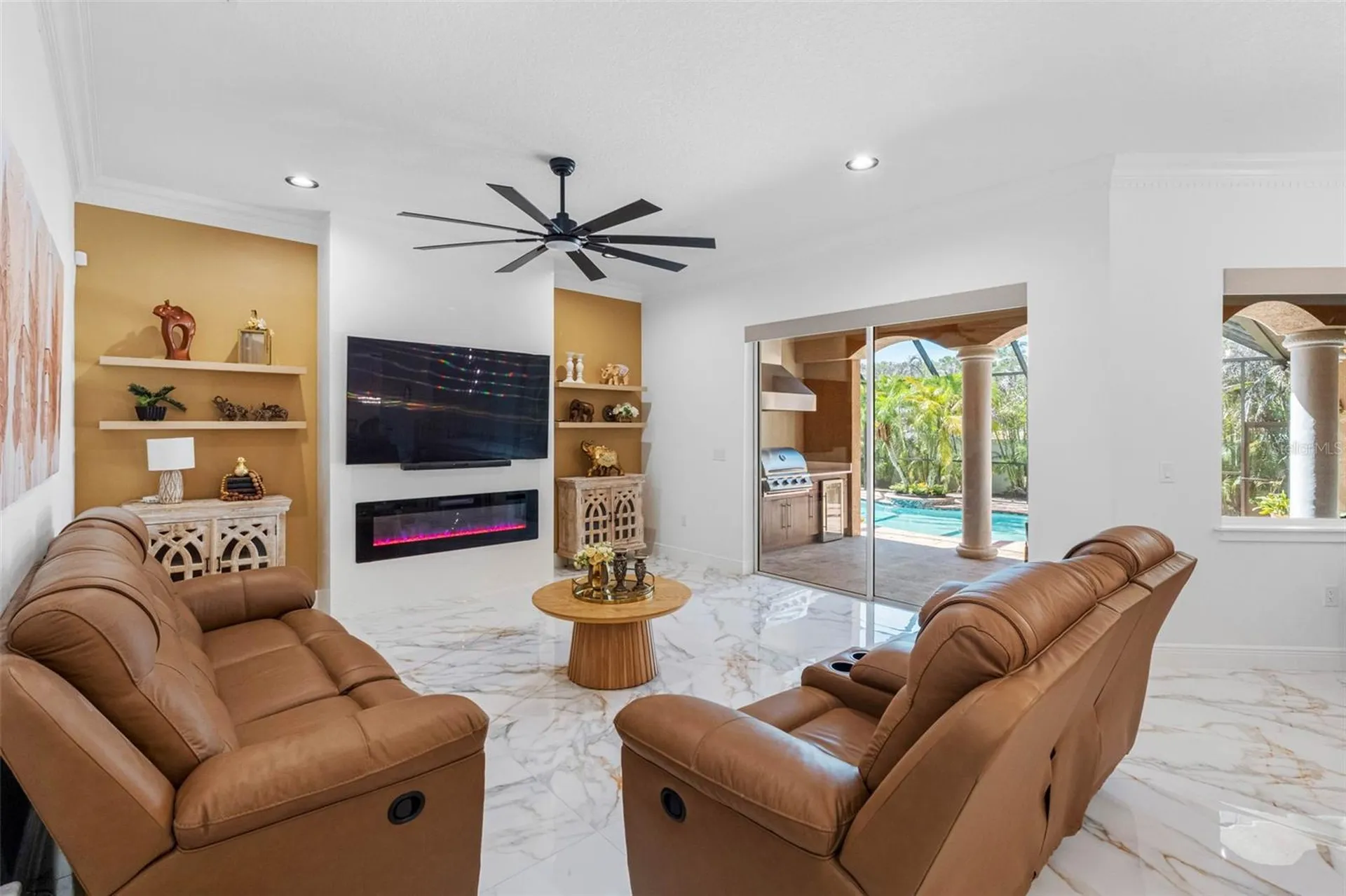 17117 Lakeshore Road Lutz FL 33558
