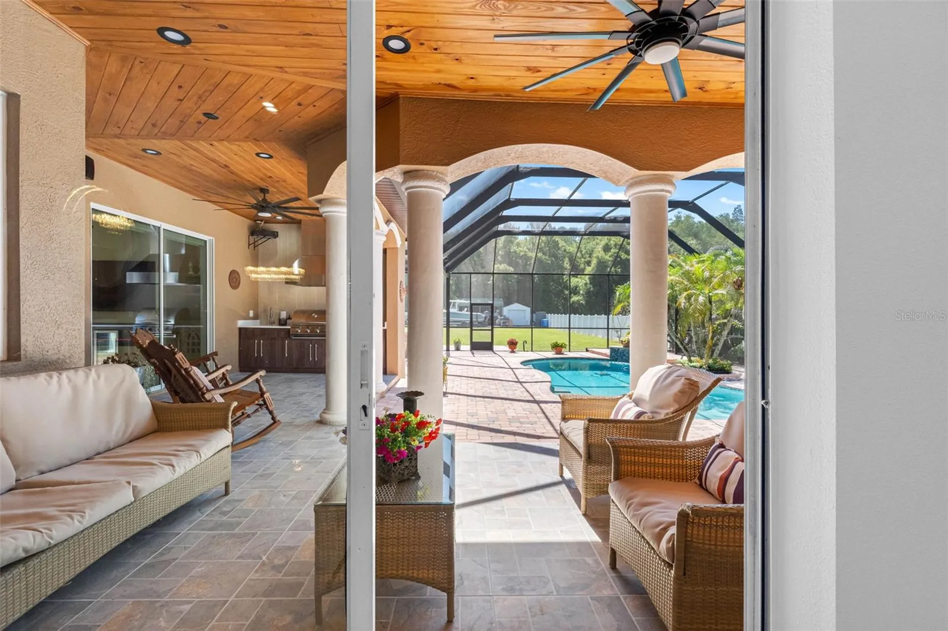 17117 Lakeshore Road Lutz FL 33558