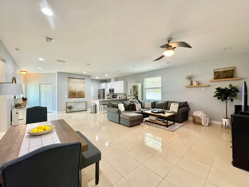 8424 N Packwood Avenue Tampa FL 33604