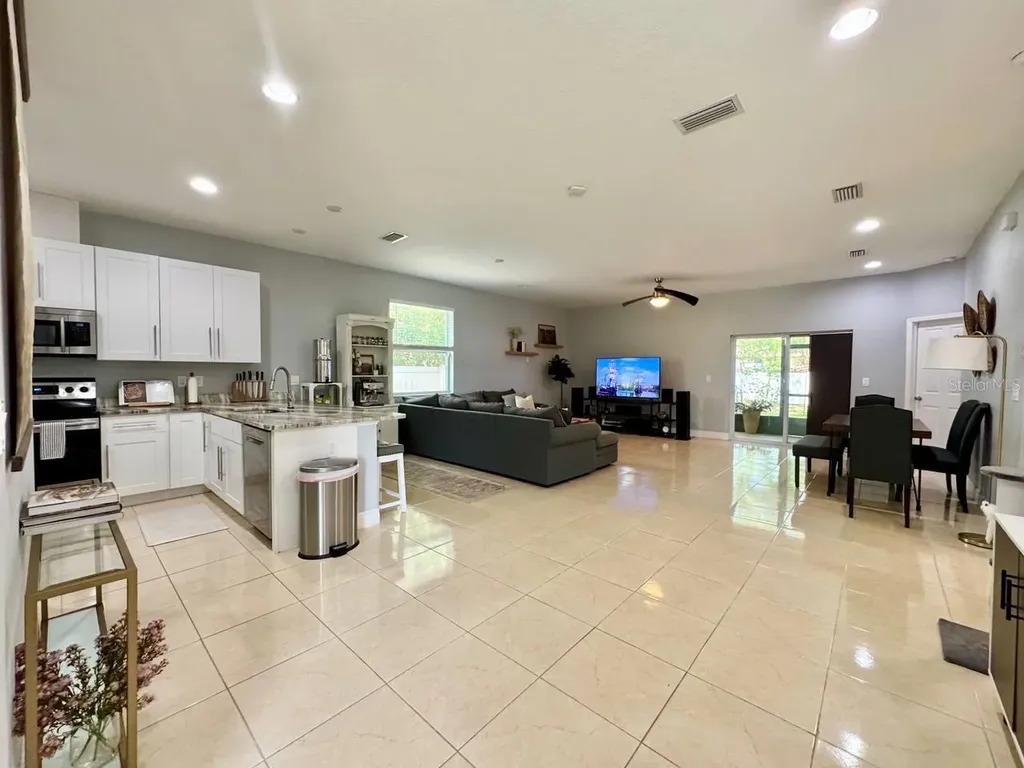 8424 N Packwood Avenue Tampa FL 33604