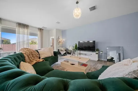 4313 NW 55th Court Ocala FL 34482