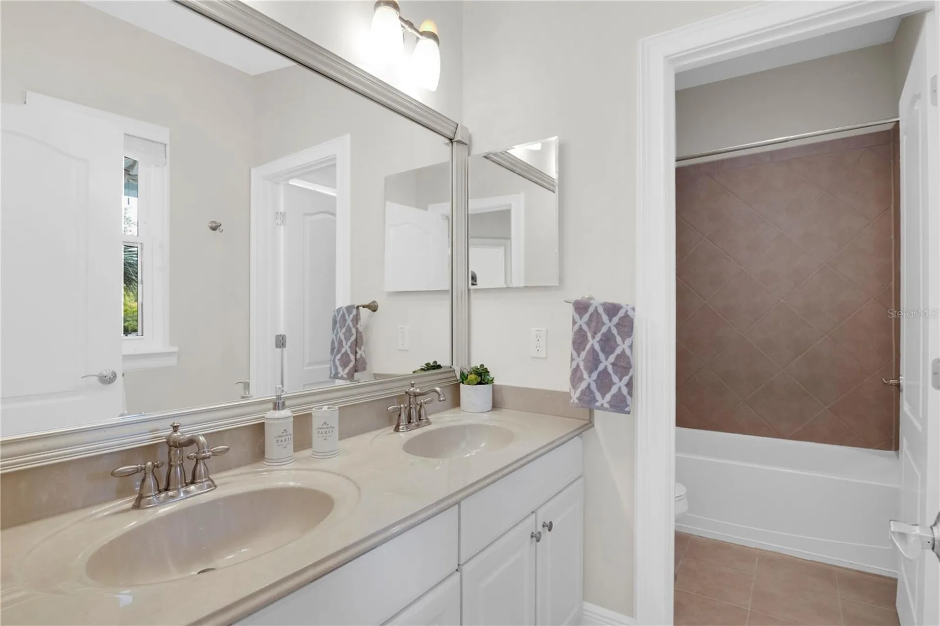 11734 Aldendale Street Orlando FL 32836