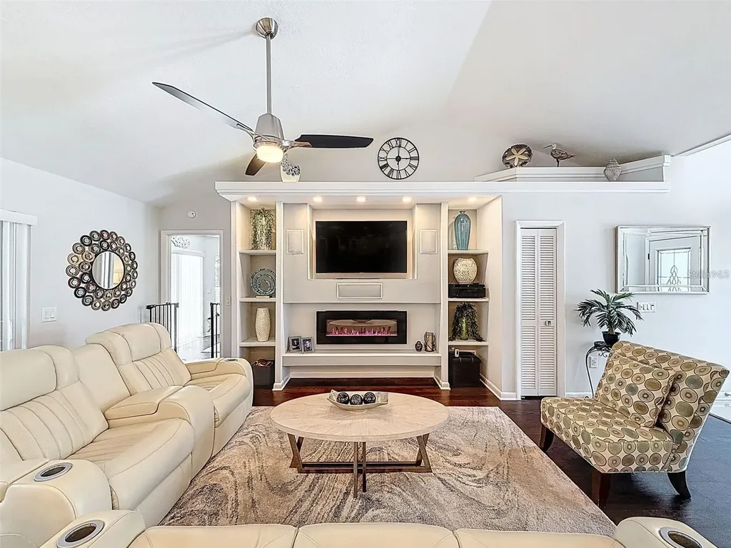 13627 Glaze Brook Drive Hudson FL 34667