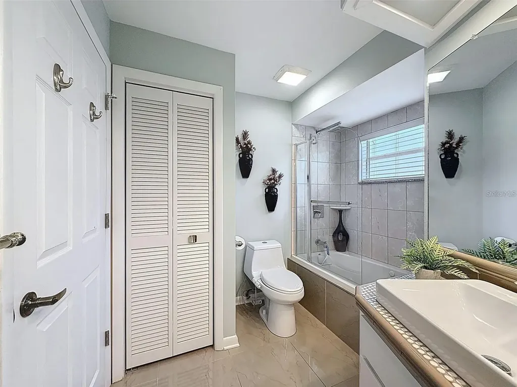 13627 Glaze Brook Drive Hudson FL 34667